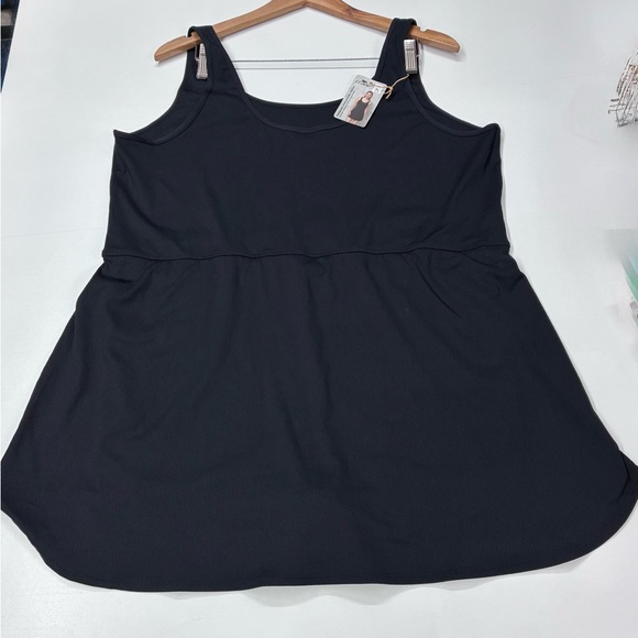 Crane Dresses & Skirts - Women's Black premium Athleisure dress tennis dress